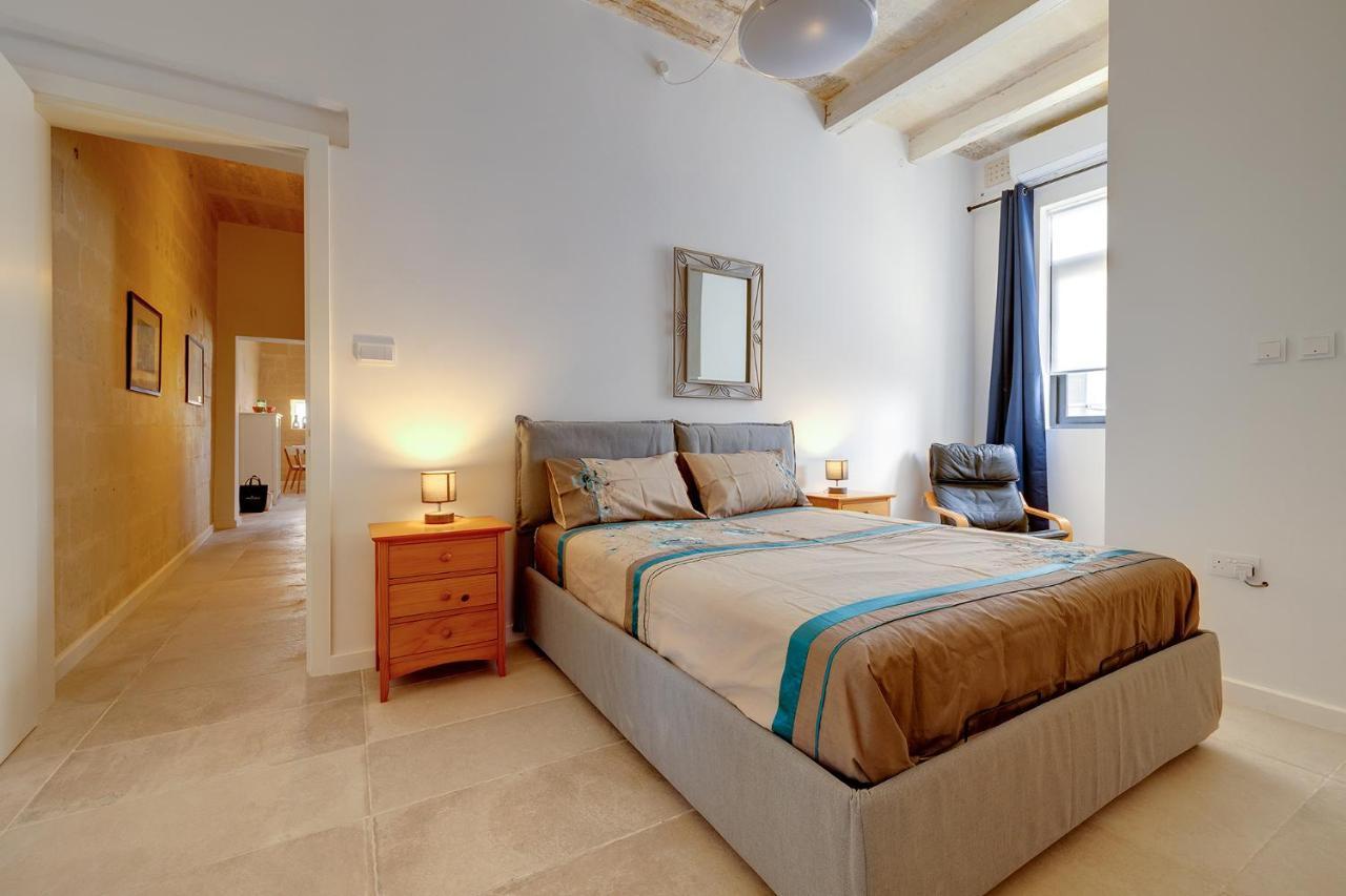 Stylish 2Br Apartment In Валетта Экстерьер фото